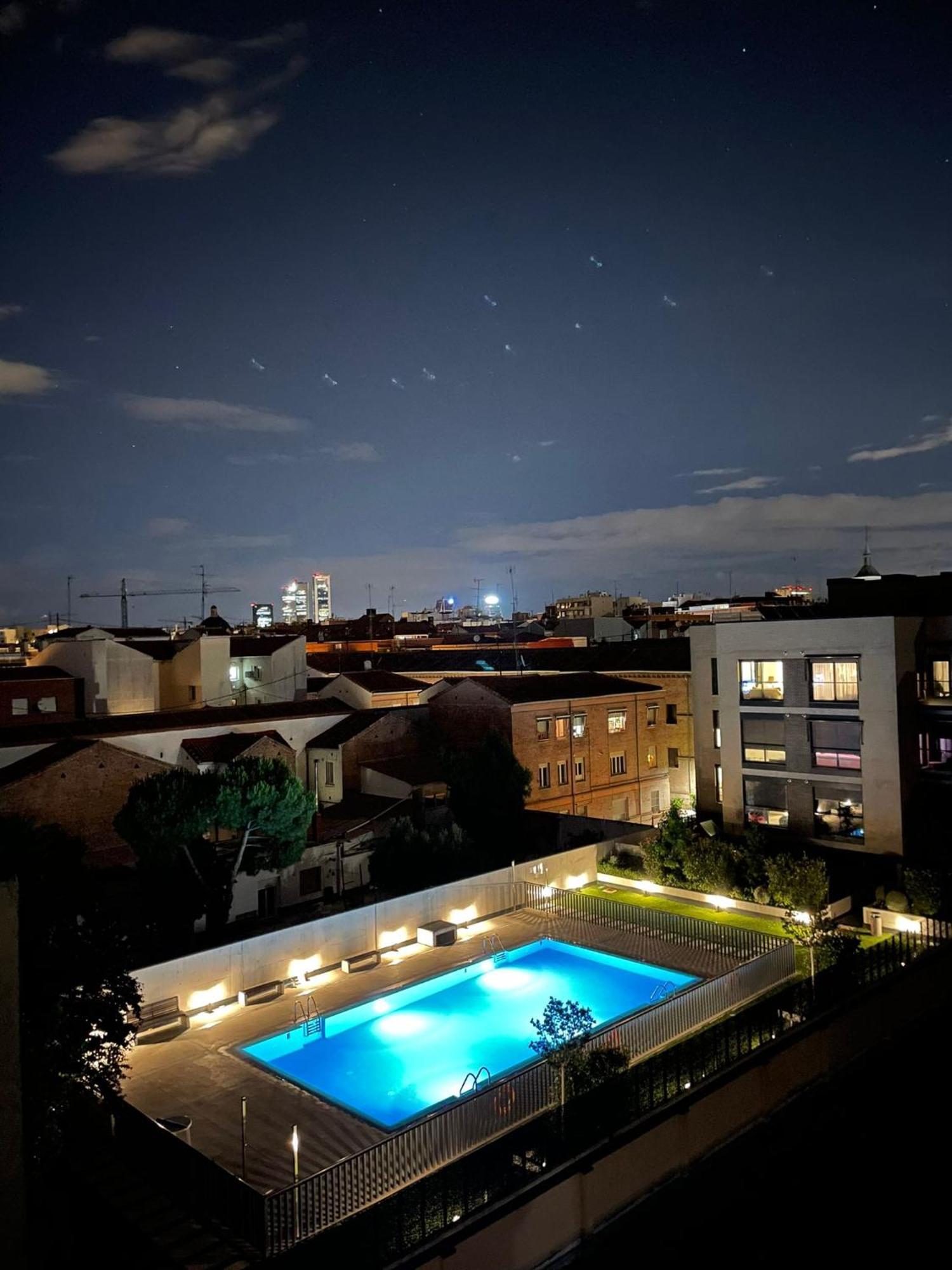 מדריד 2B2B Deluxe Apartment - Jardines De Cuatro Caminos - Business District - Santiago Bernabeu מראה חיצוני תמונה